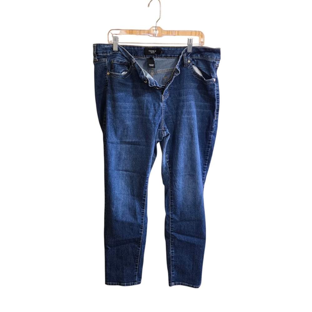 Torrid Women's Blue Jeans Size 20S Dark Wash Mid-Rise Ankle Stretch Denim Pants